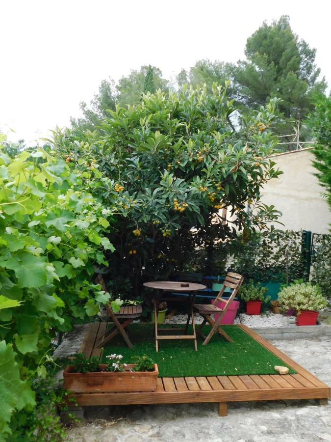 Villa Les Pins Mirabel-aux-Baronnies Экстерьер фото